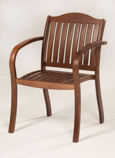 Кресло деревянное для отдыха